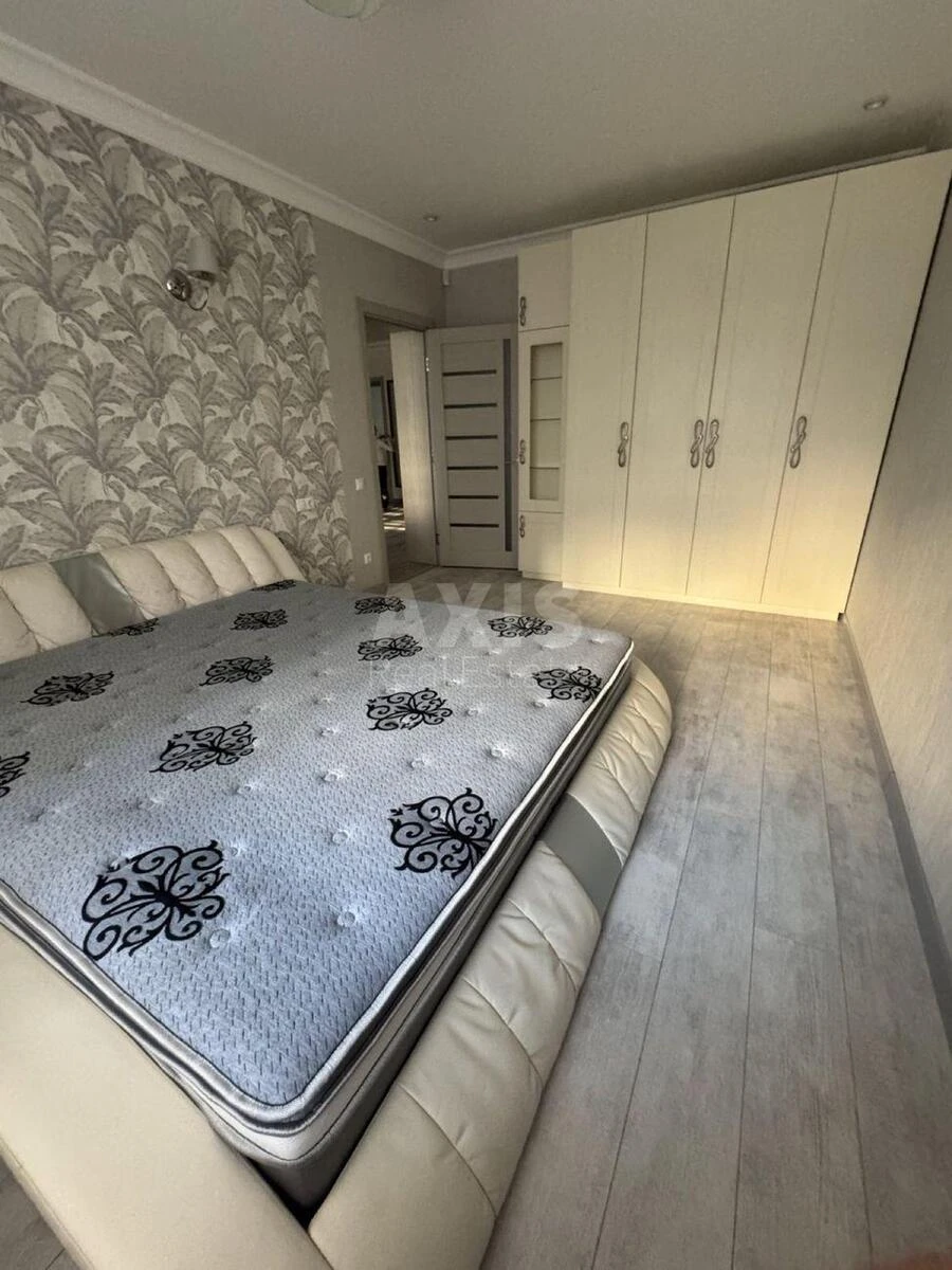 3к квартира ул. Лебедева Академика 1690082