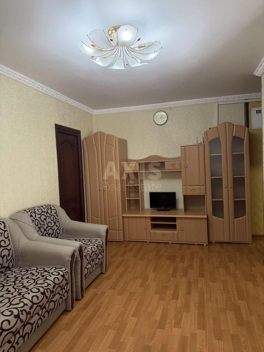 2к квартира пр-т Соборности 12696524