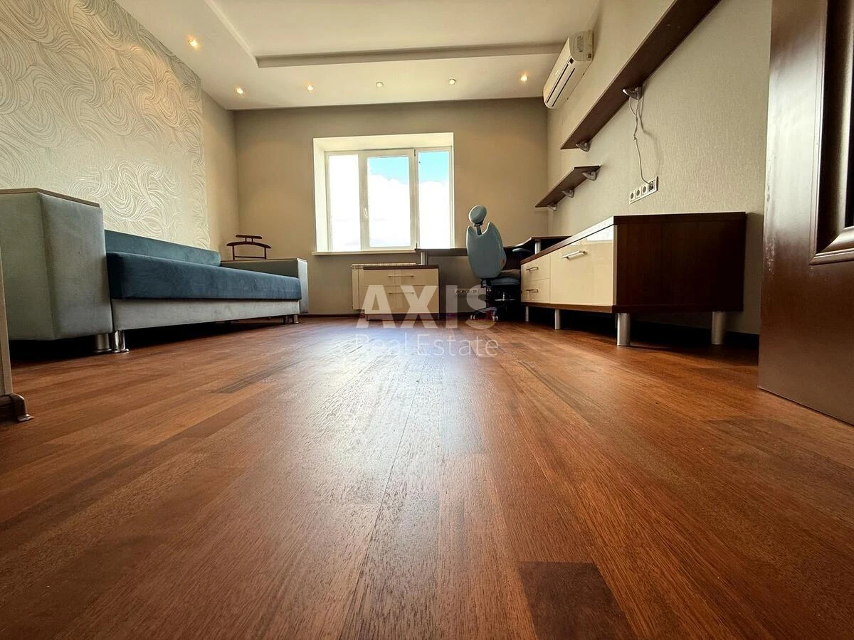 4k apartment pr-t Nauky 62A6885417