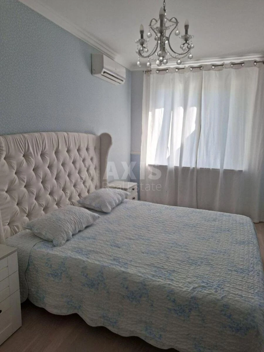 2k apartment vul. Serafymovycha 7/2683931