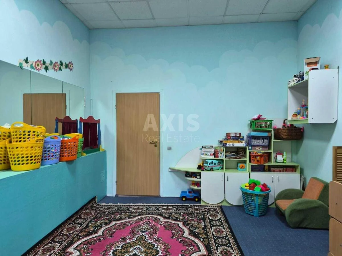 Объект торговли пр-т Голосеевский 97А, 120м2683595