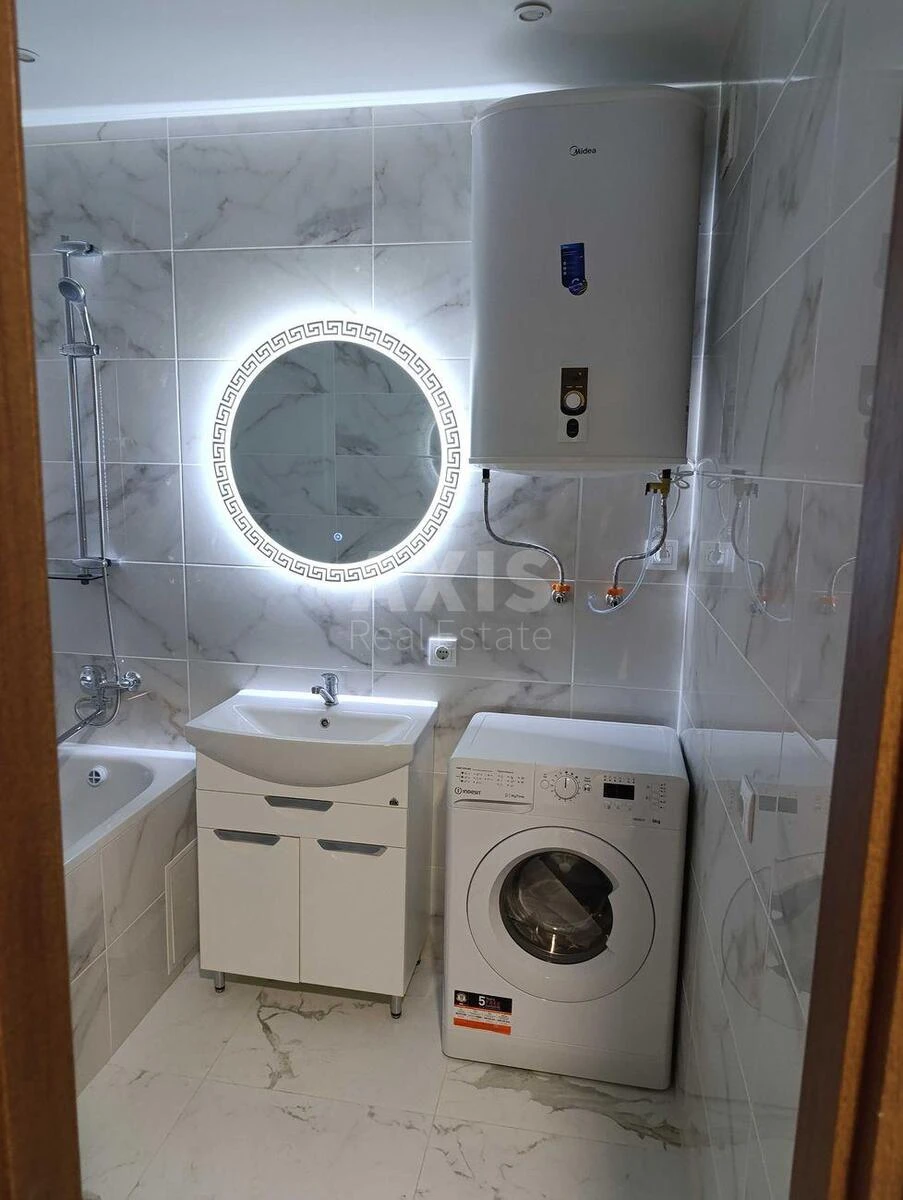 2k apartment vul. Revuc'kogo 54696468