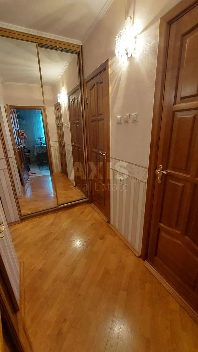 3k apartment vul. Raduns'ka 3А685686