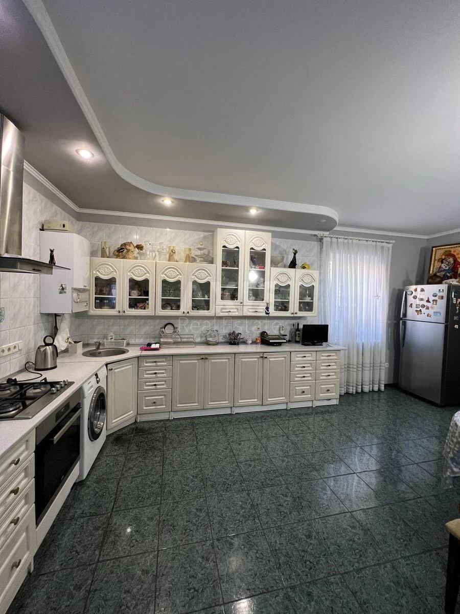 Дoм ул. Учебная, 135м2, город Киев587630