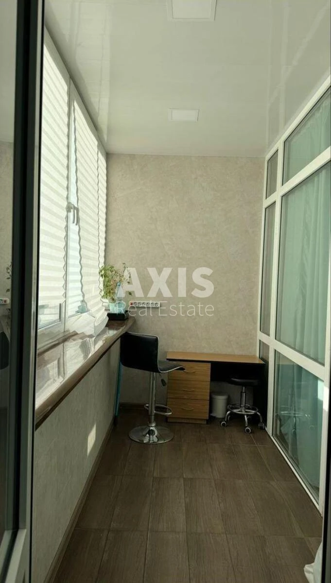 2k apartment vul. Sverstjuka Jevgena 46768314