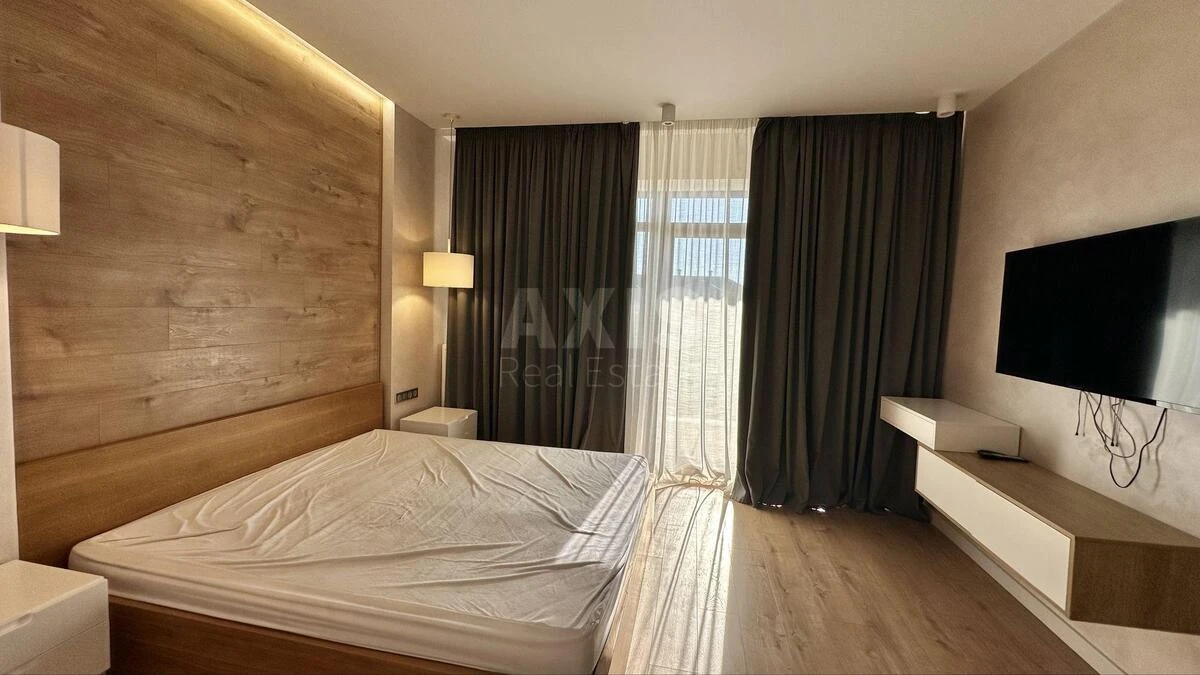 Дoм ул. Виноградная, 215м2, город Киев6919622