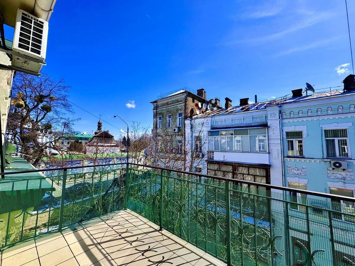 6к квартира ул. Трехсвятительская 136938516