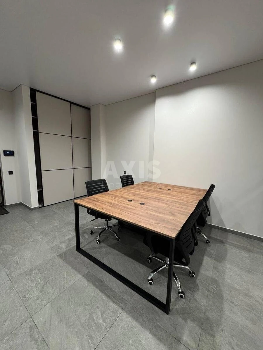 Office vul. Zhyljans'ka 68, 56m2689620