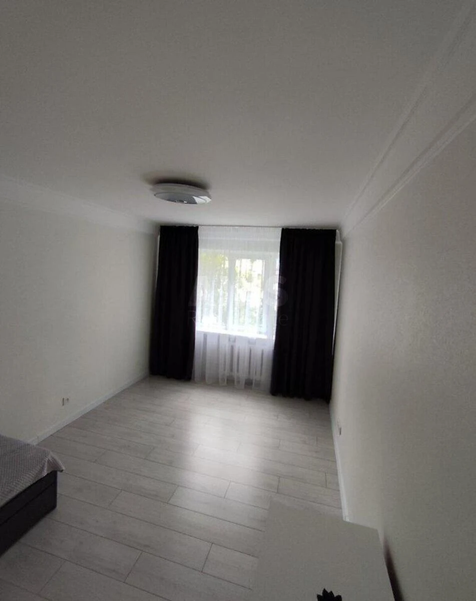 2к квартира бул. Верховного Совета 26Б695987