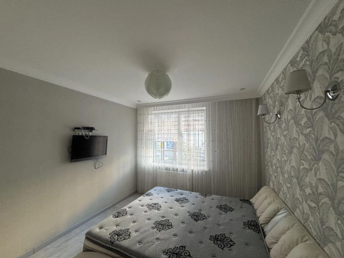 3k apartment vul. Lebedjeva Akademika 1690083