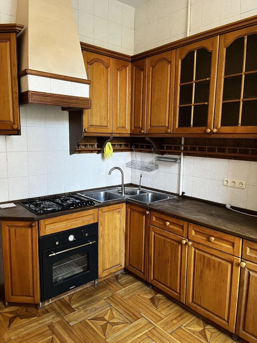 3k apartment vul. Gonchara Olesja 90/9271143