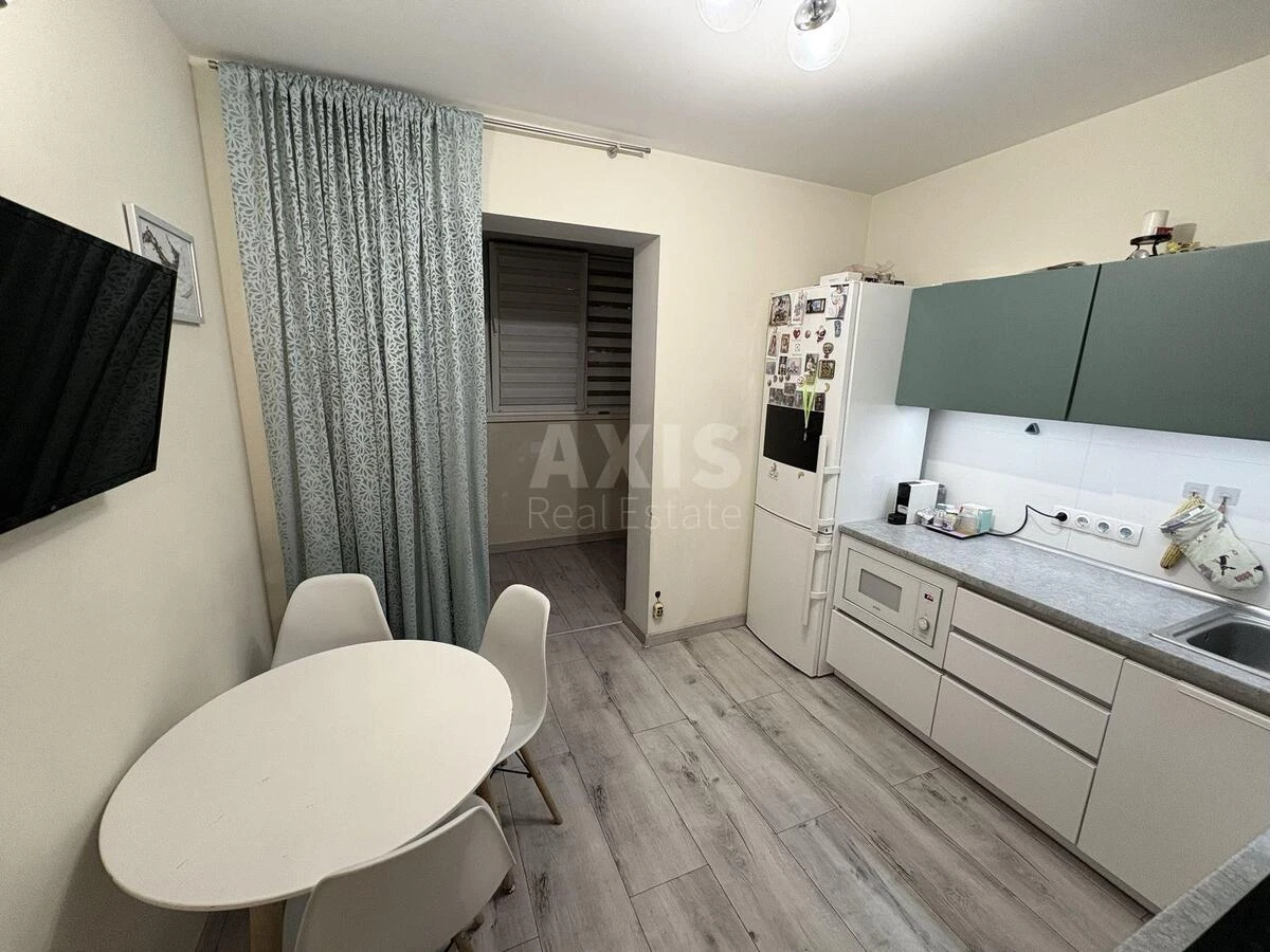 1к квартира ул. Чавдар Елизаветы 21687580