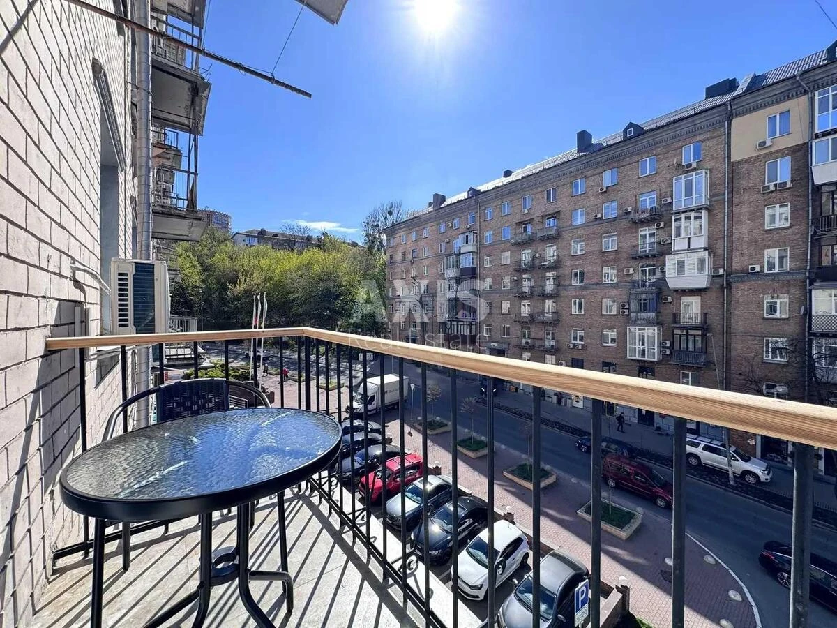 2k apartment uzv. Klovs'kyj 9/26865915