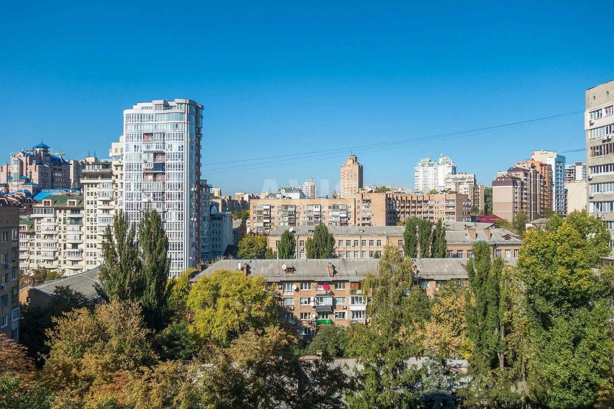 4k apartment vul. Oleksandra Konyskoho 28/30А6706617