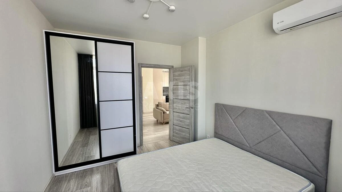 2k apartment vul. Brativ Chybinyeyevykh 86930210
