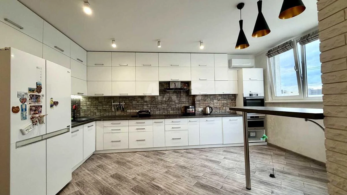 3k apartment vul. Oleny Pchilky 8713530