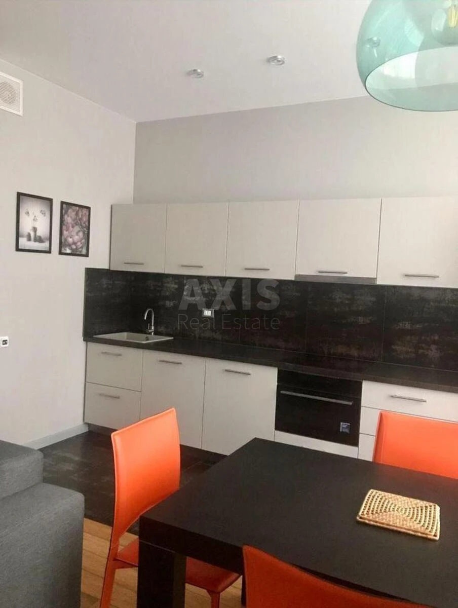 3к квартира ул. Евгения Коновальца 32Г70666