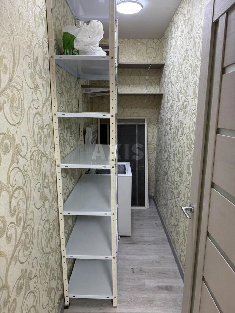 3k apartment vul. Lebedjeva Akademika 1690085