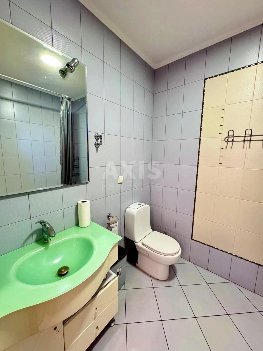 6к квартира ул. Трехсвятительская 136938521