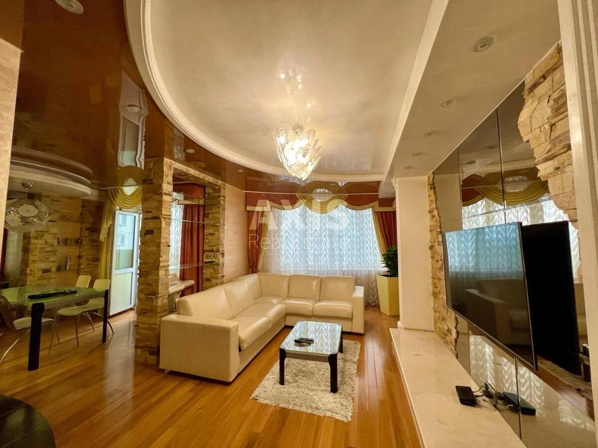 1k apartment vul. Verhovynna 35641594