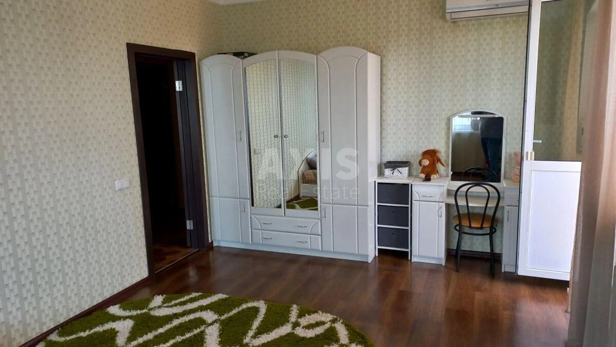 2к квартира ул. Кондратюка Юрия 1697803