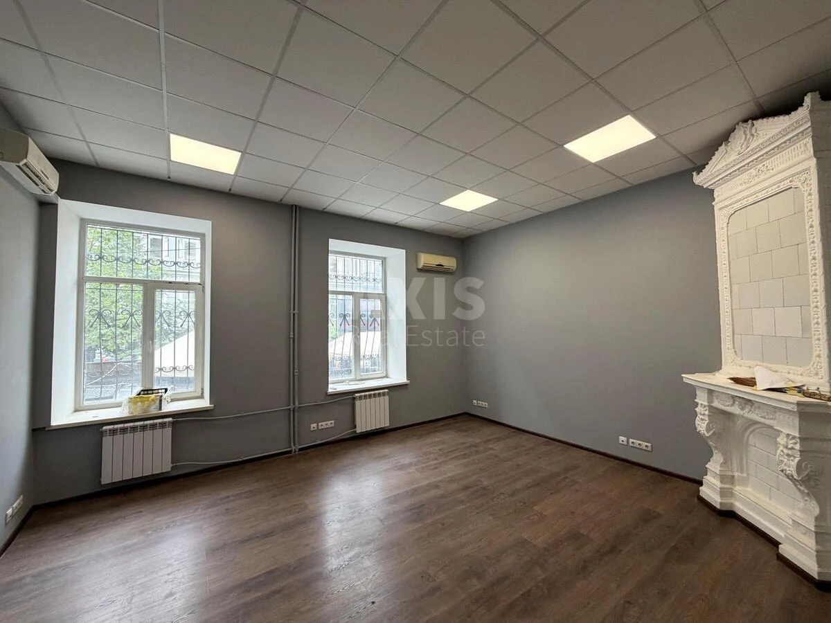 Office vul. Evgena Chykalenko 25, 300m26891914