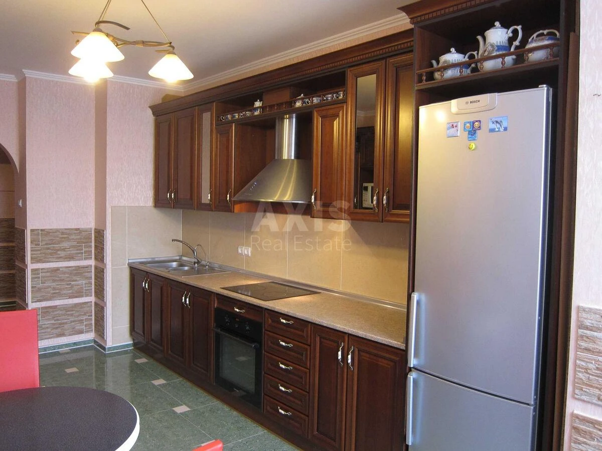 3k apartment vul. Knjazhyj Zaton 2169750