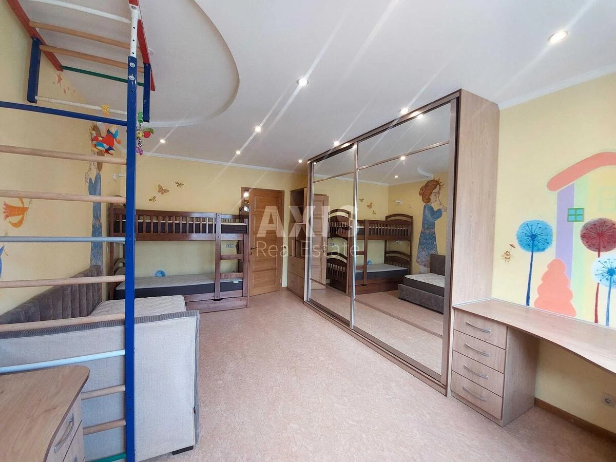 3k apartment vul. Yulia Zdanovska fifty-four A696617