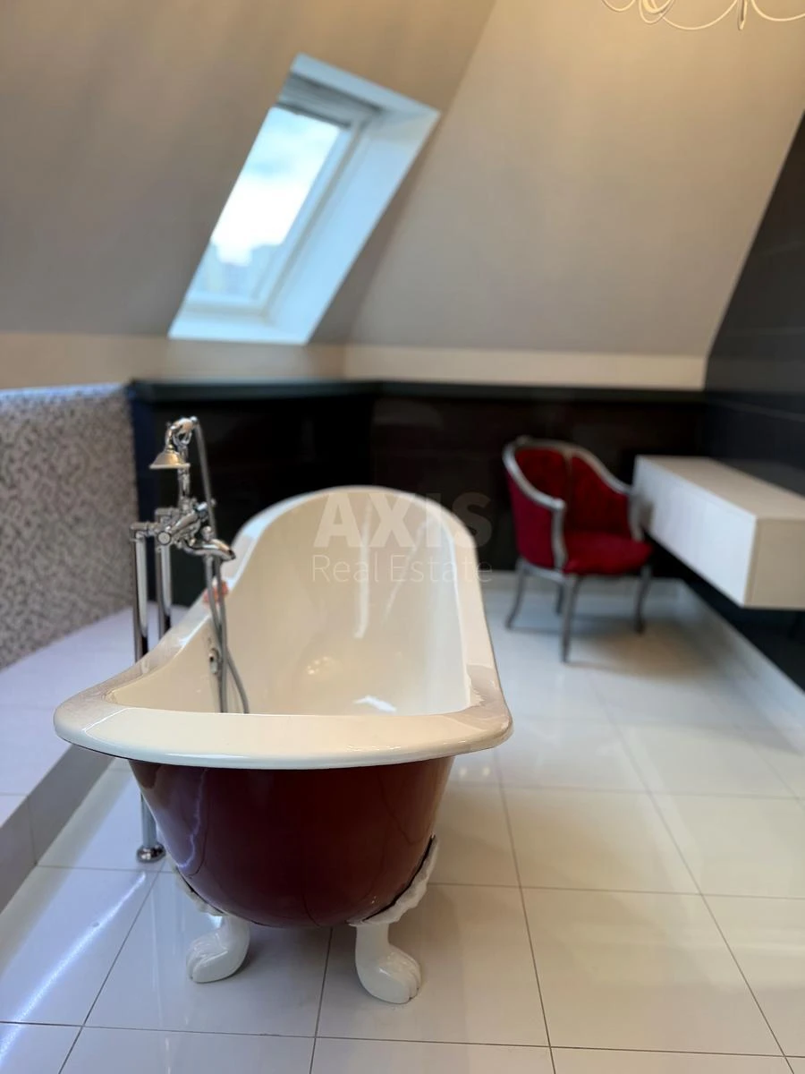 House vul. Sadova 139-a, 600m2, Kyiv city6329411