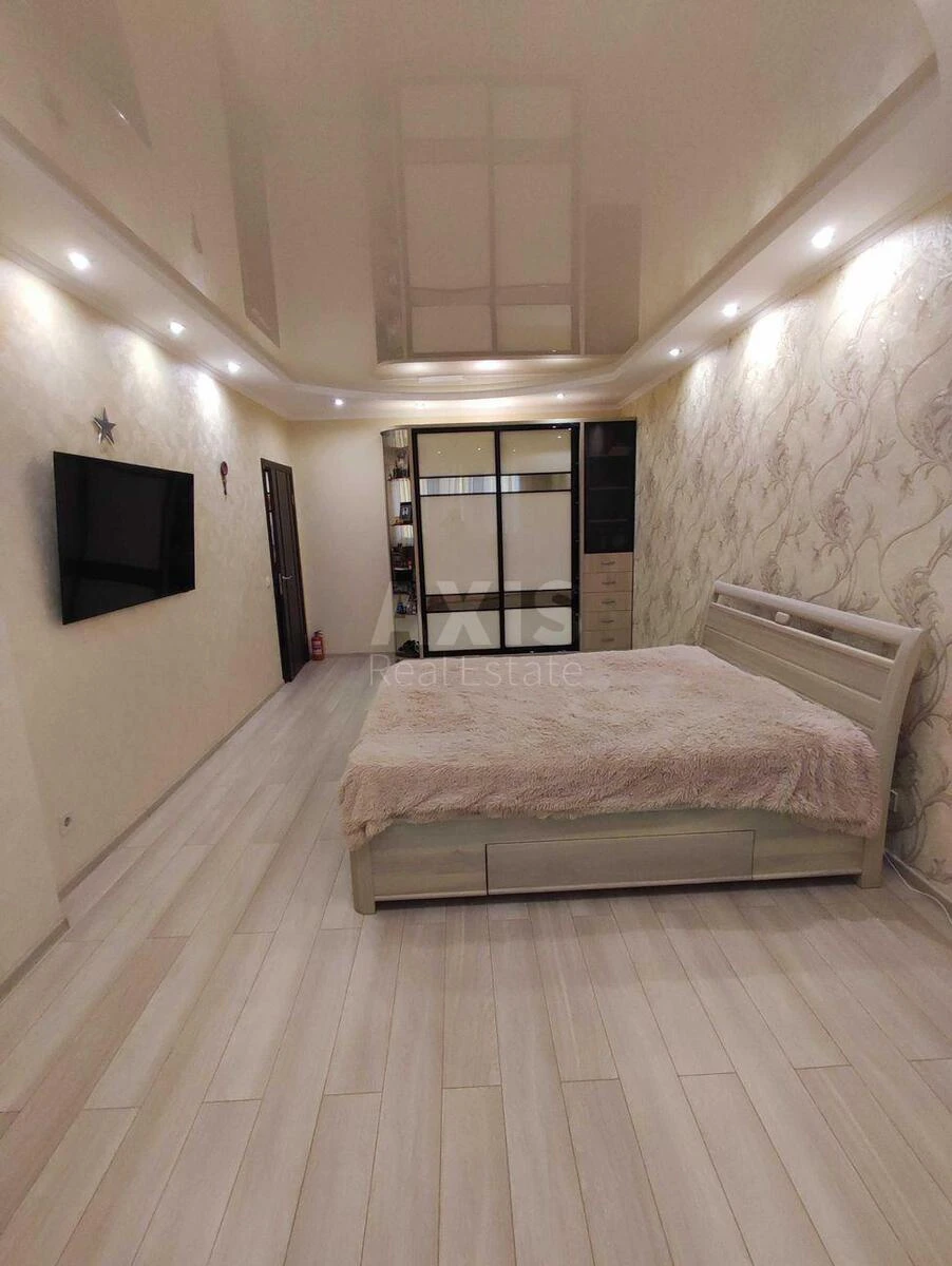 1к квартира ул. Ревуцкого 7В690776