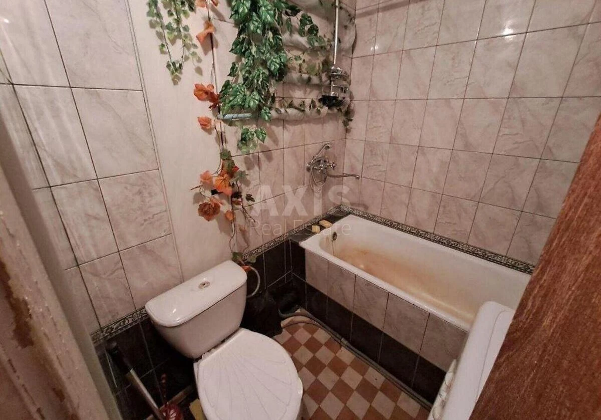 1k apartment prov. Myru 13707983