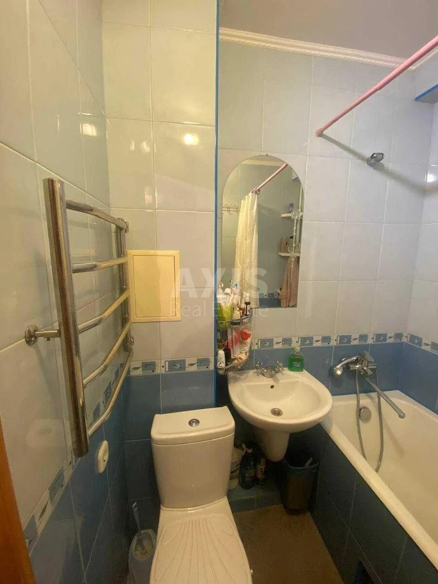 1k apartment vul. Entuziastiv 9/1711514
