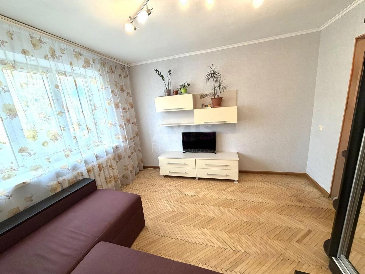 1к квартира ул. Телиги Елены 39А677564