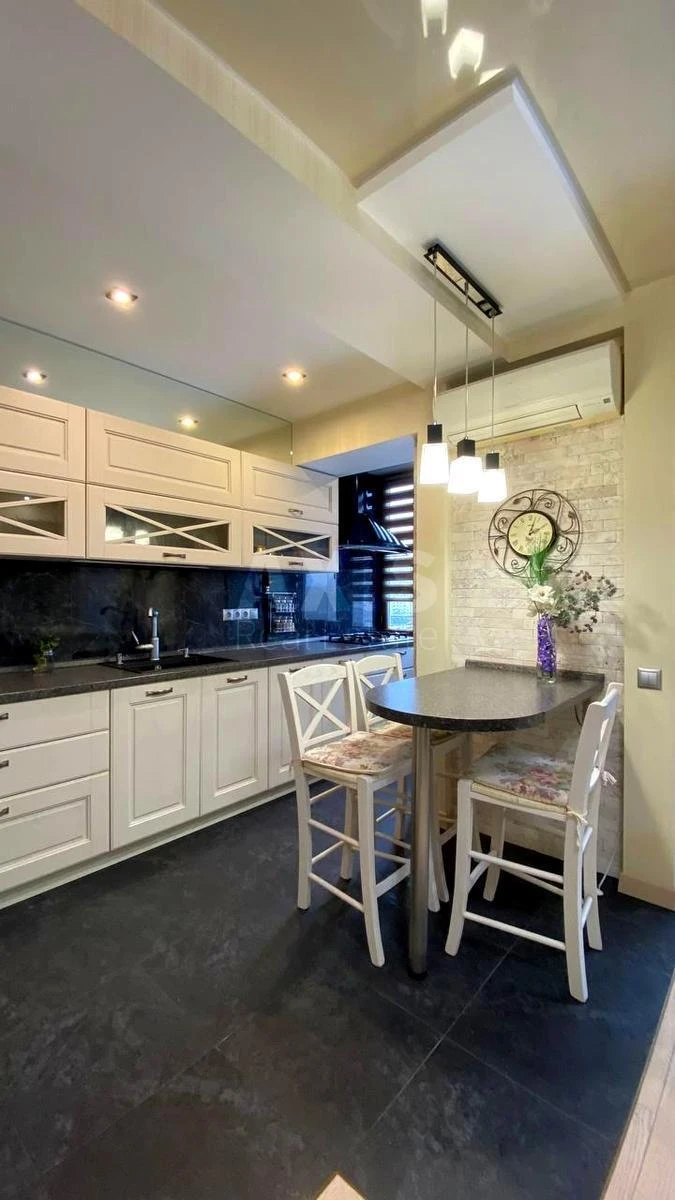 3k apartment pr-t Obolons'kyj 15693960