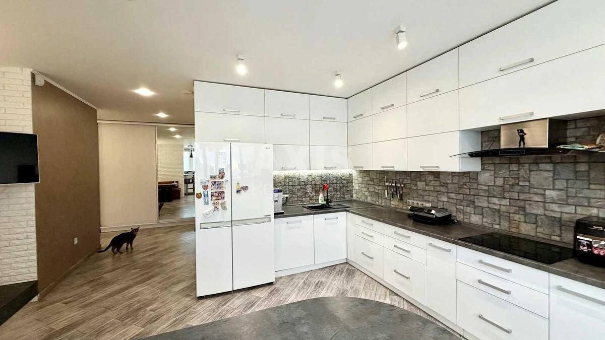 3k apartment vul. Oleny Pchilky 8713532