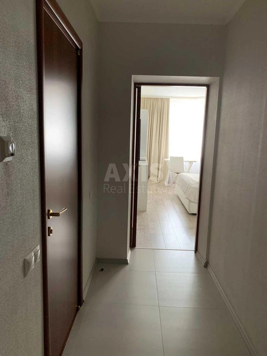 3k apartment vul. Gryshka Myhajla 9699769