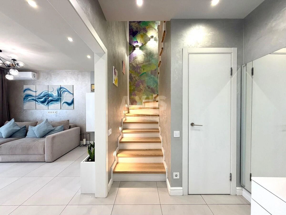 3k apartment vul. Metrologichna 1097080510