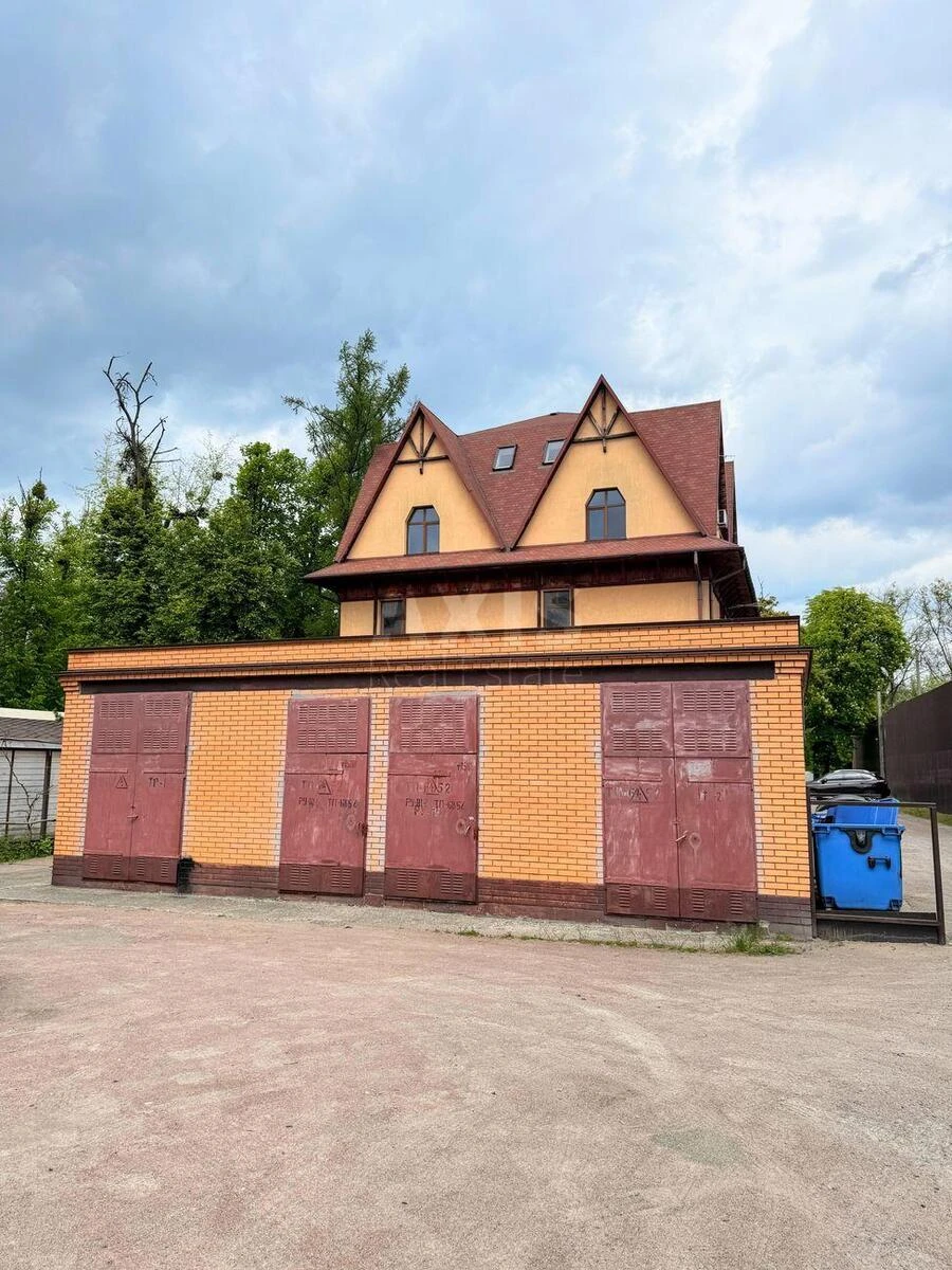 Service object shose Brest-Lytovs'ke 8А, 5800m2672469