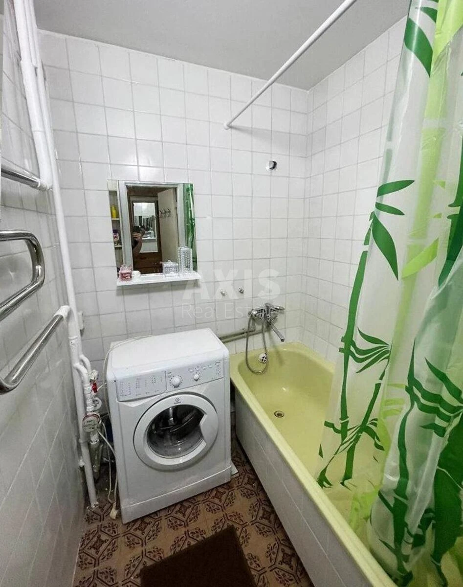 1k apartment vul. Korol'ova Akademika 10А711393