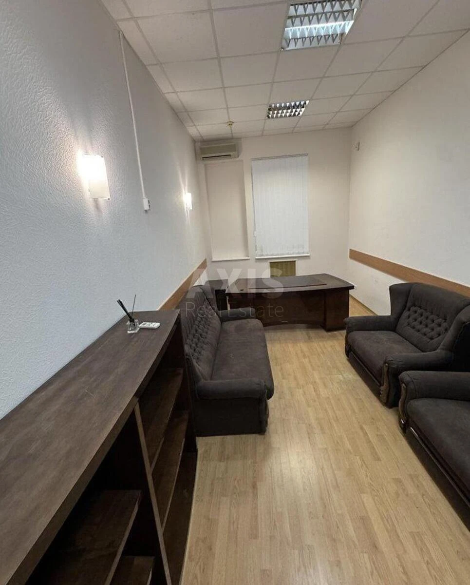 Office vul. Shovkovychna 16Б, 82m2712270