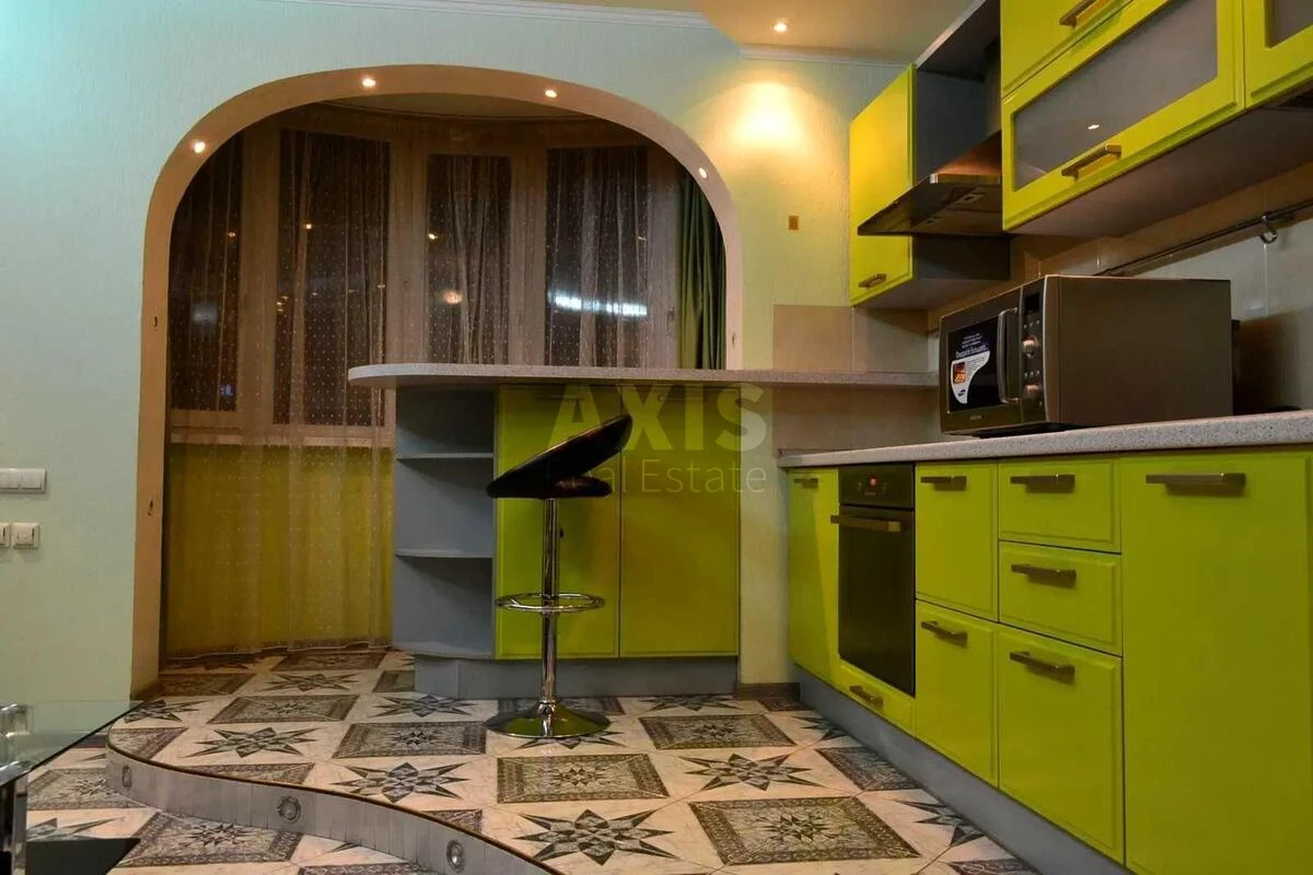 1к квартира ул. Ахматовой Анны 50688060
