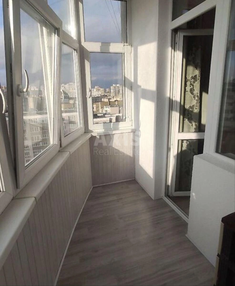 2к квартира ул. Драгоманова 40З709664