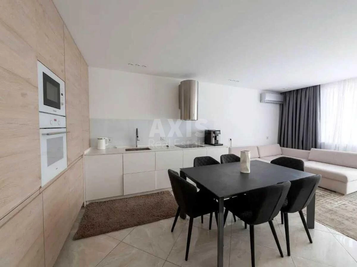 2k apartment vul. Kadets'kyj gaj 370058
