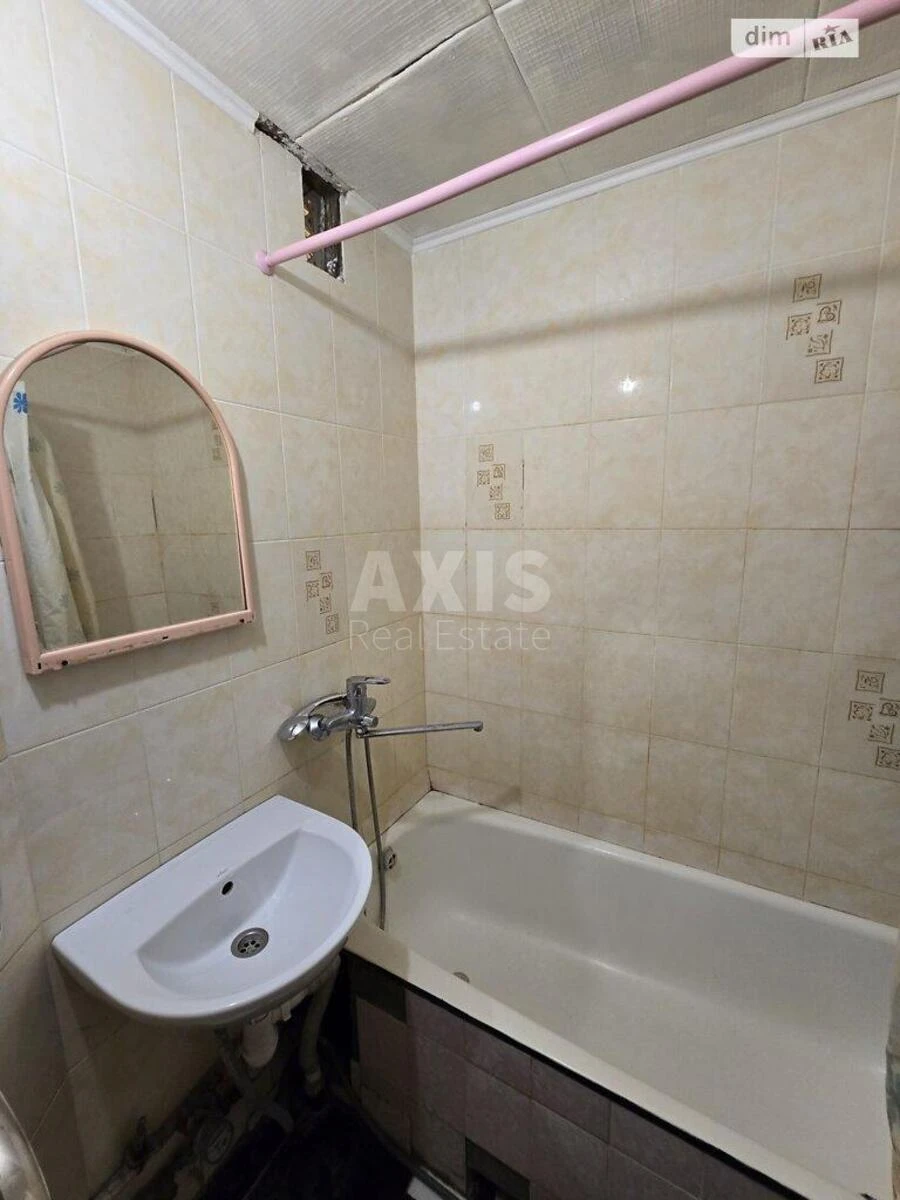 1k apartment vul. Bal'zaka Onore de 56680566