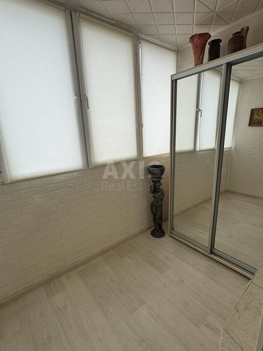 3k apartment pr-t Bazhana Mykoly 36696038