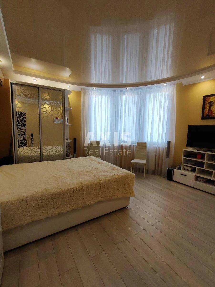 1к квартира ул. Ревуцкого Семь Б6907710