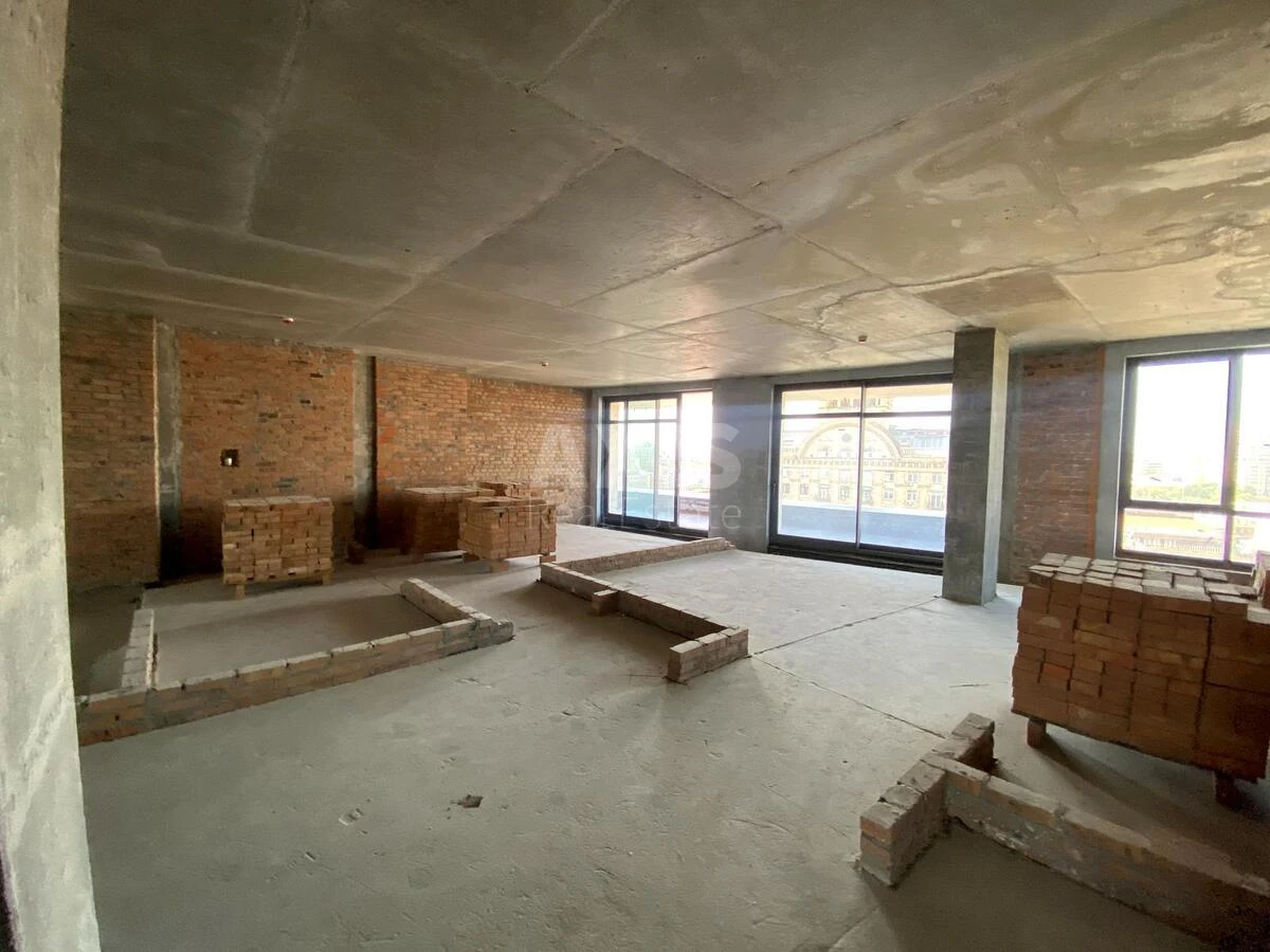 4k apartment vul. Ljuterans'ka 14В703624