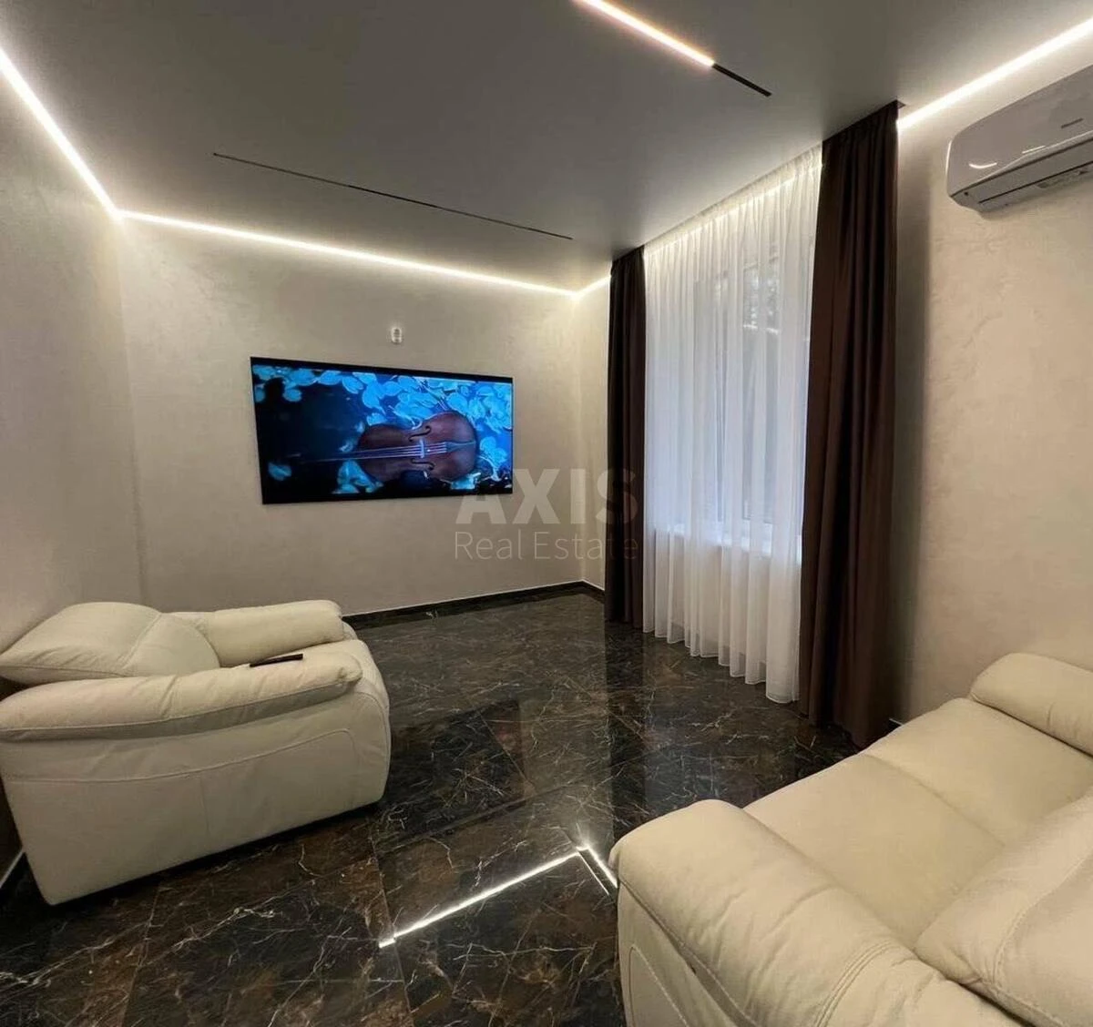 Дoм ул. Дачная, 400м2, город Киев574573