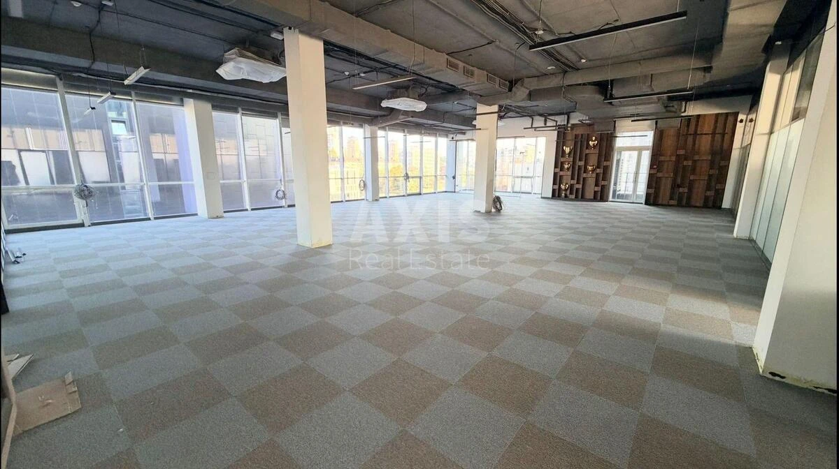 Office vul. Tovarna 1, 534m2711891