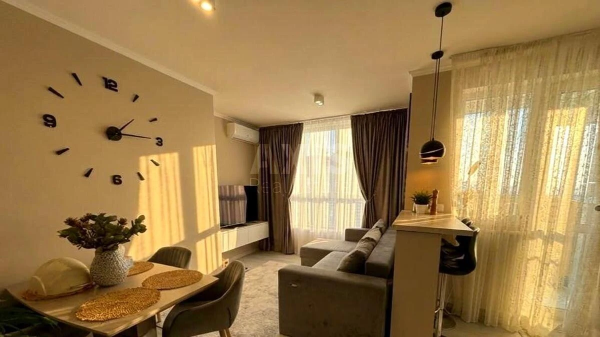 2k apartment vul. Grechka Marshala 10Ж665531